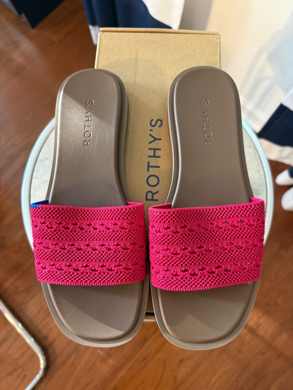 NEW IN BOX Rothy's “The Slide” Sandals Size 8